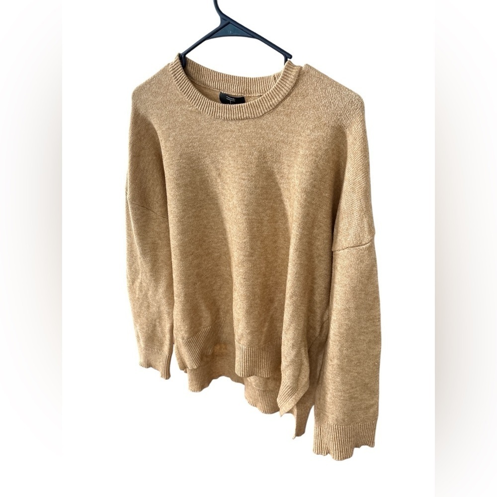 Tahari high-low knit sweater-beige- size XL - Picture 2 of 5